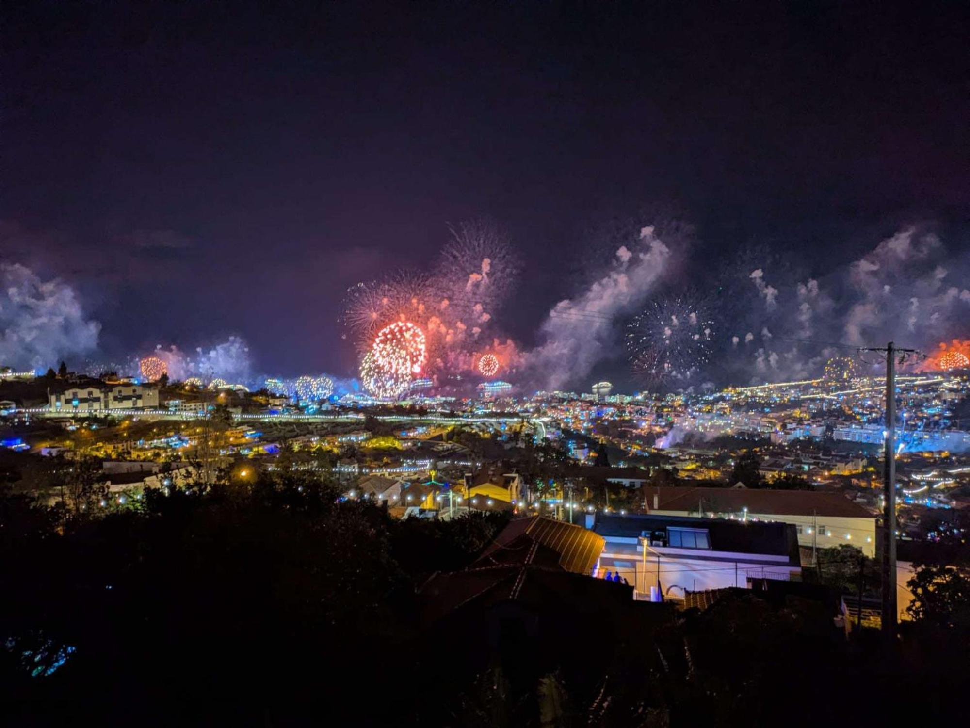 Alojamento Funchal - Silvestre House المظهر الخارجي الصورة